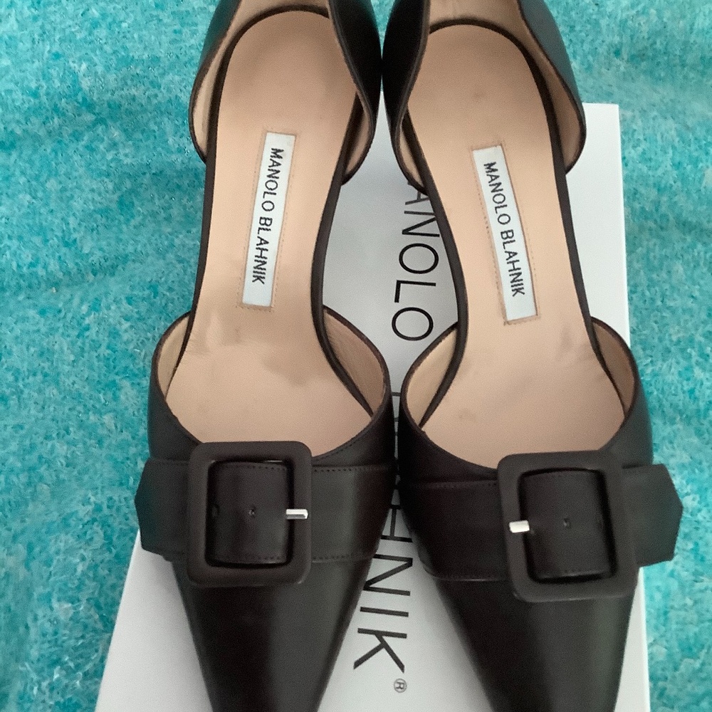 Manolo Blahnik brown heels